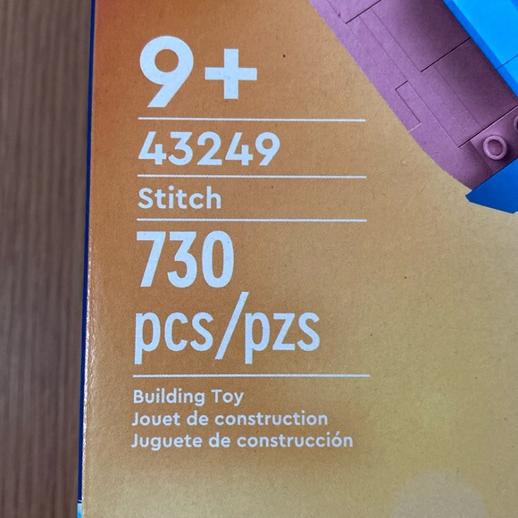 ❤️ Disney Lego Limited Edition Lilo & Stitch Building Toy NWT - Picture 3 of 16